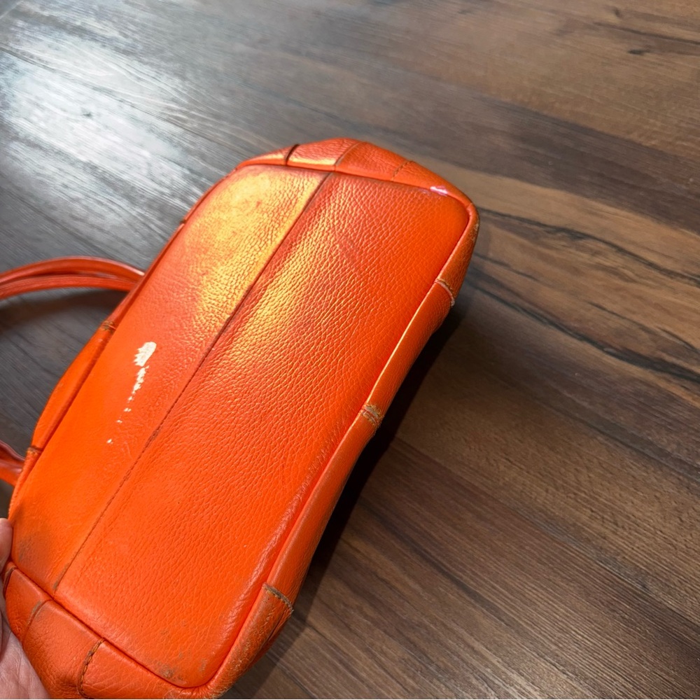 Crate&Barrel Orange Leather Tote Bag - Picture 5 of 11